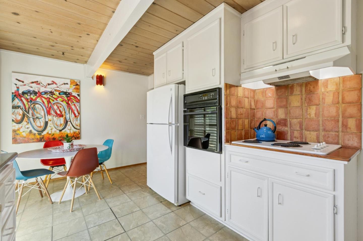 355 San Carlos Avenue