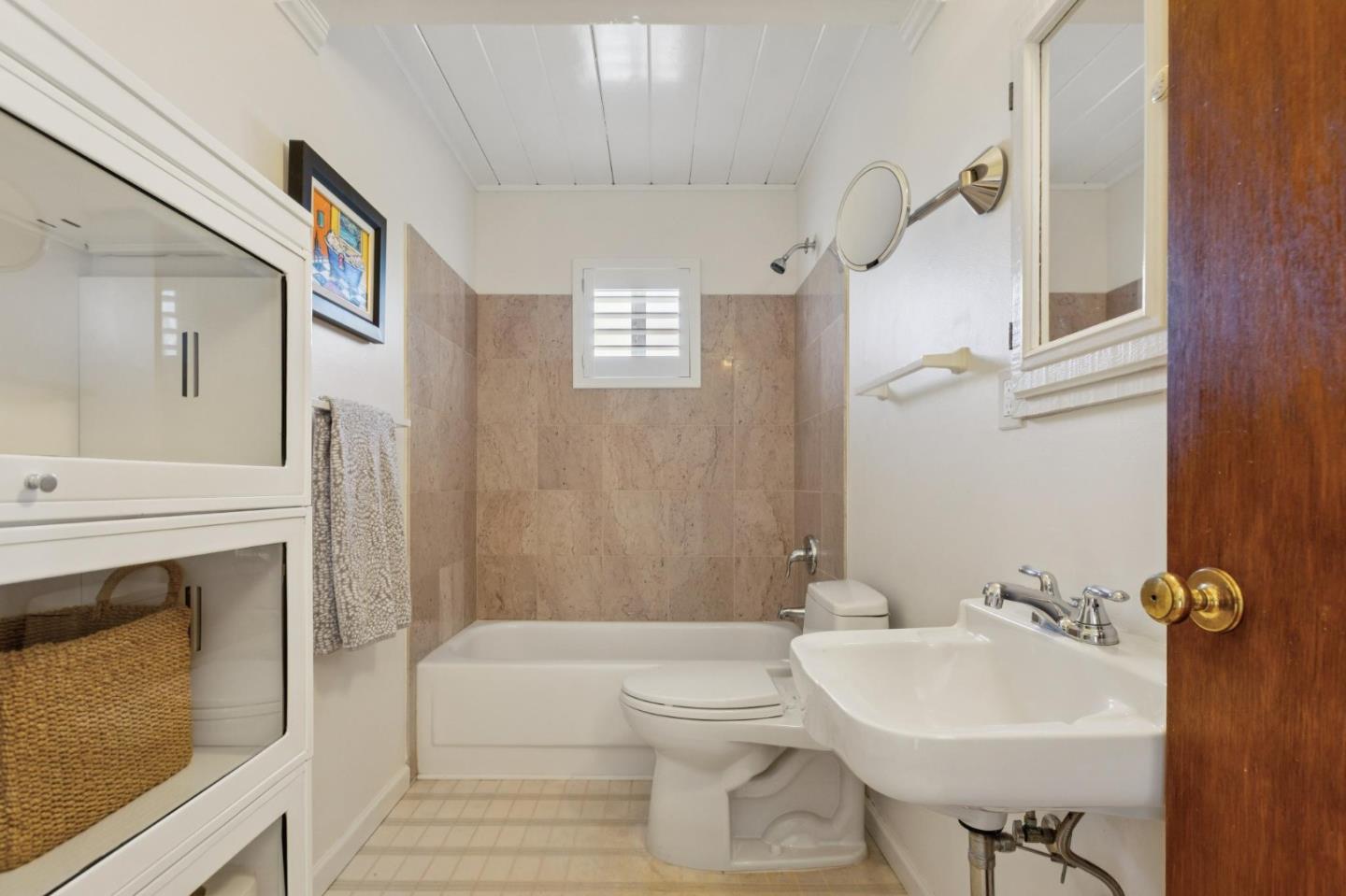 355 San Carlos Avenue