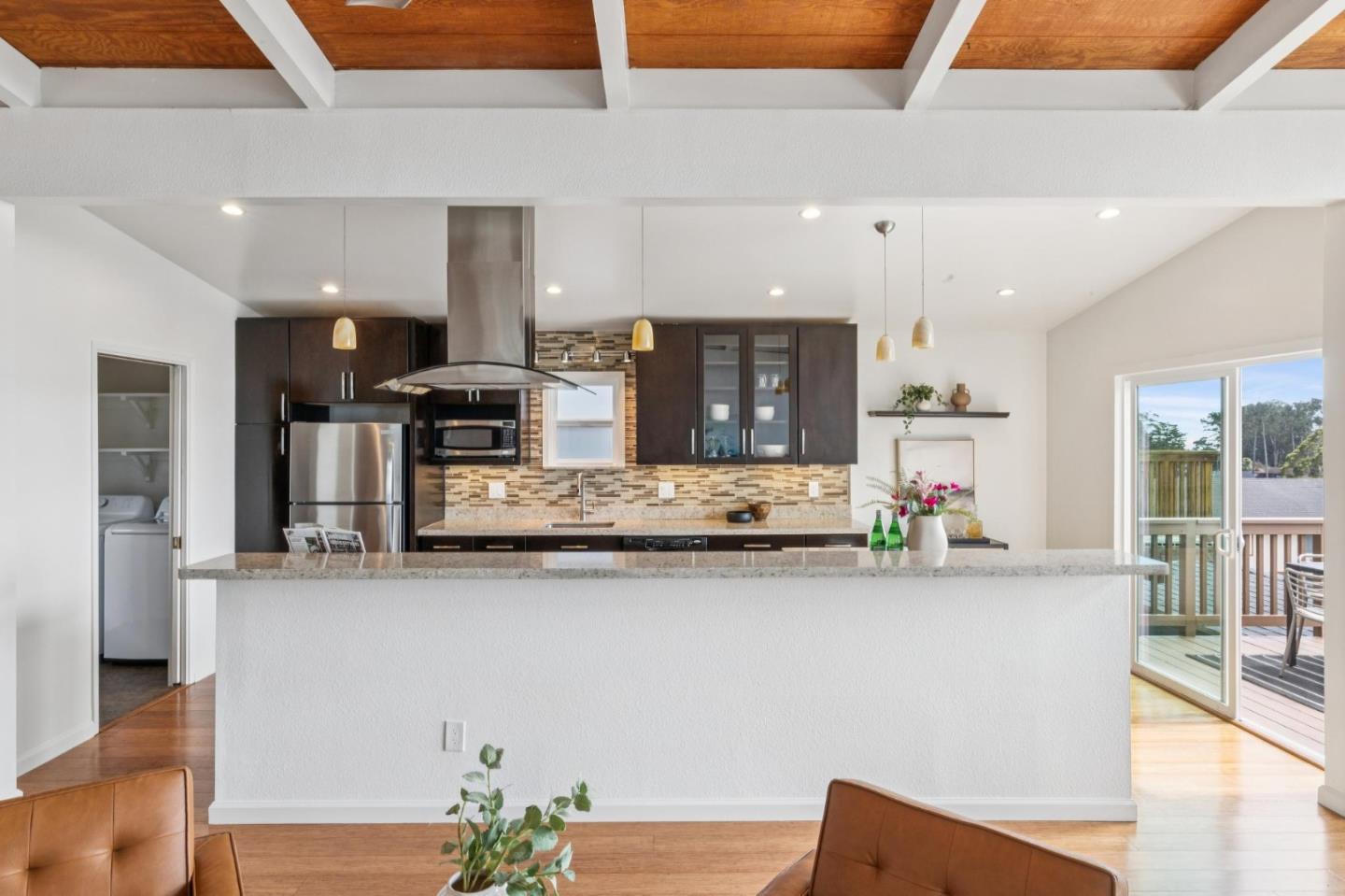 830 Buena Vista ST