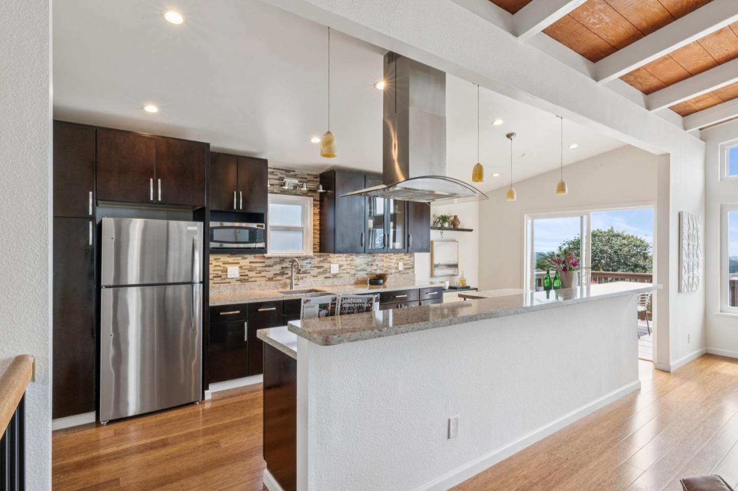 830 Buena Vista ST