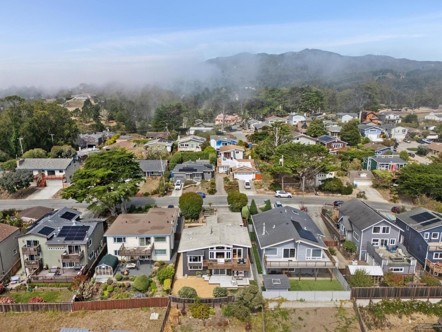 830 Buena Vista ST