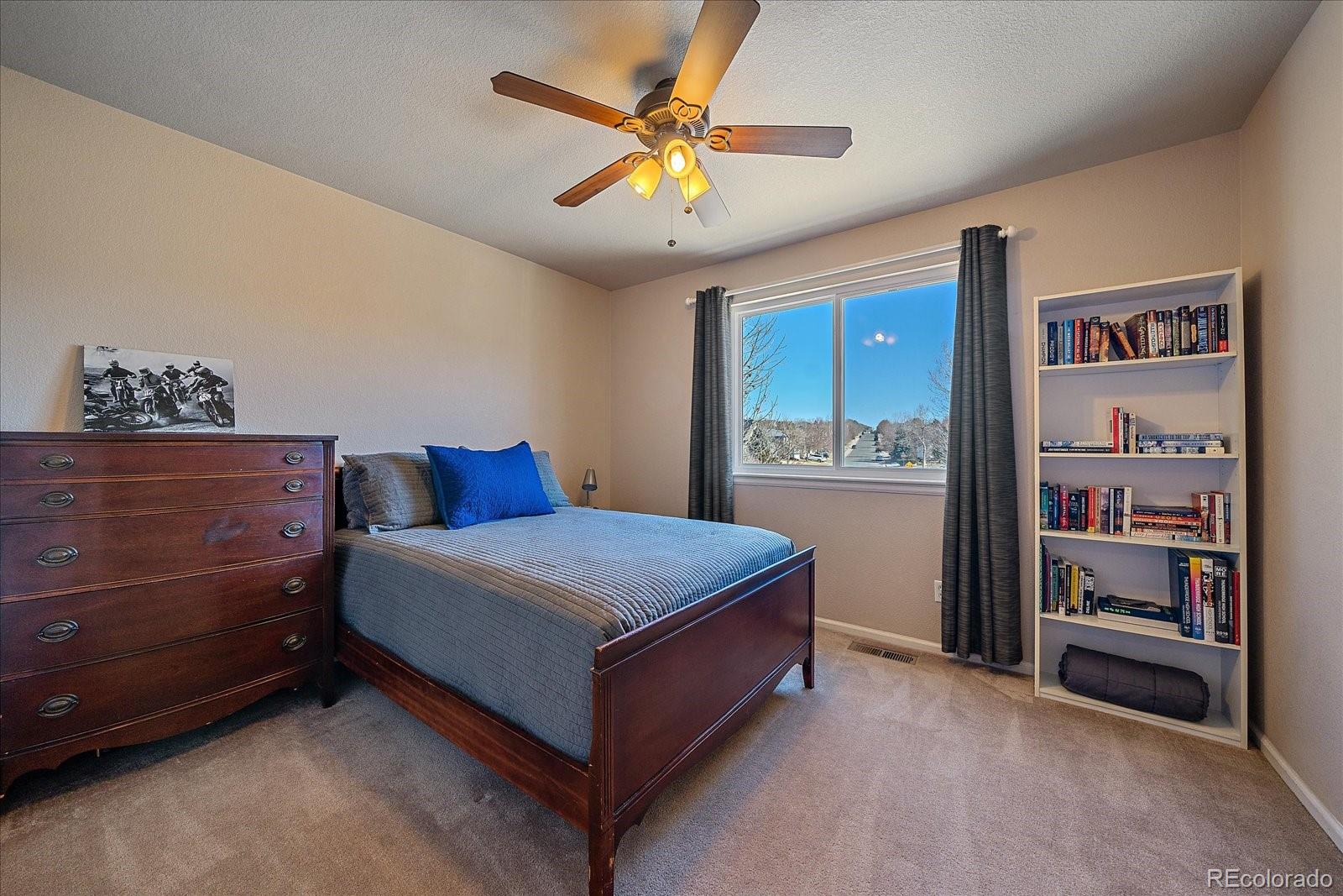 10239 Royal Eagle Street