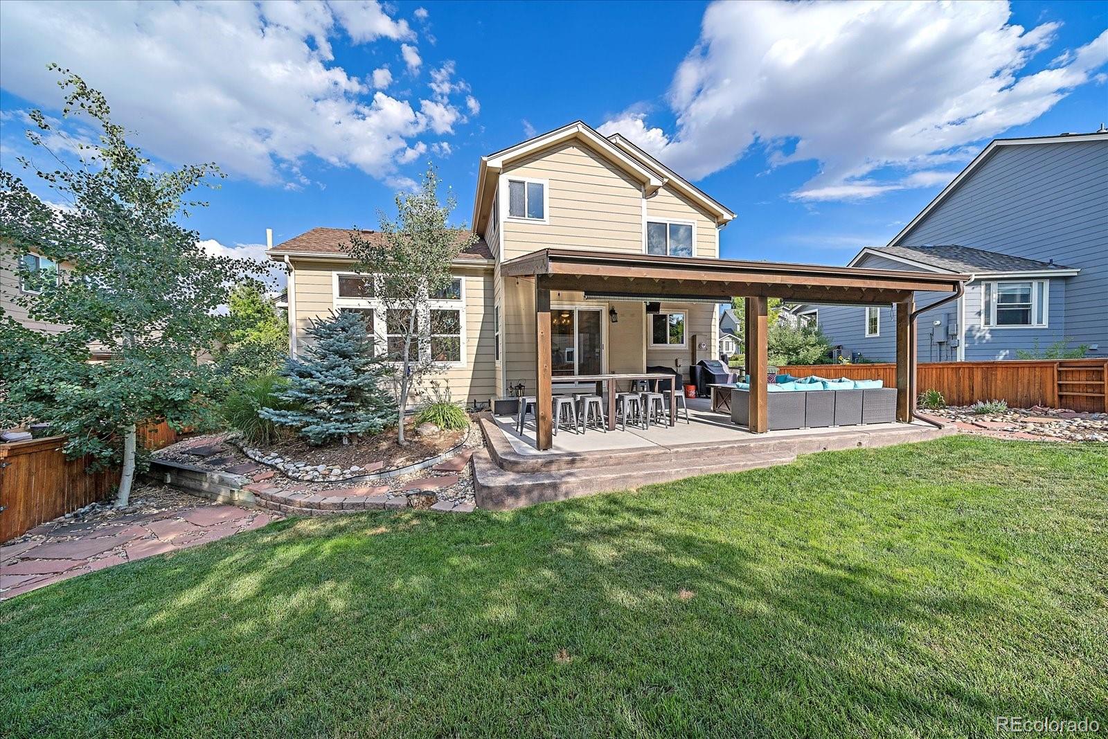 10239 Royal Eagle Street