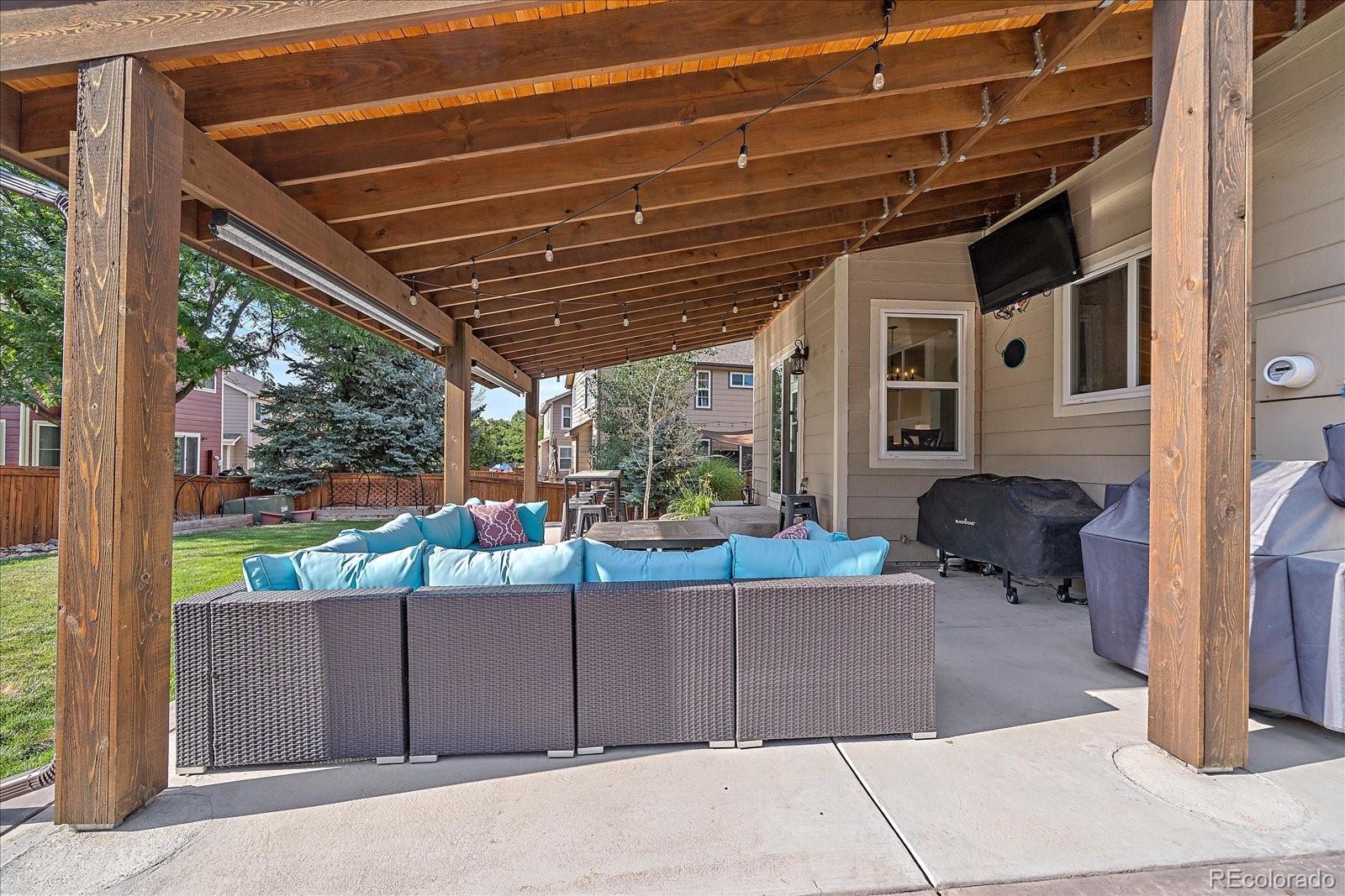 10239 Royal Eagle Street