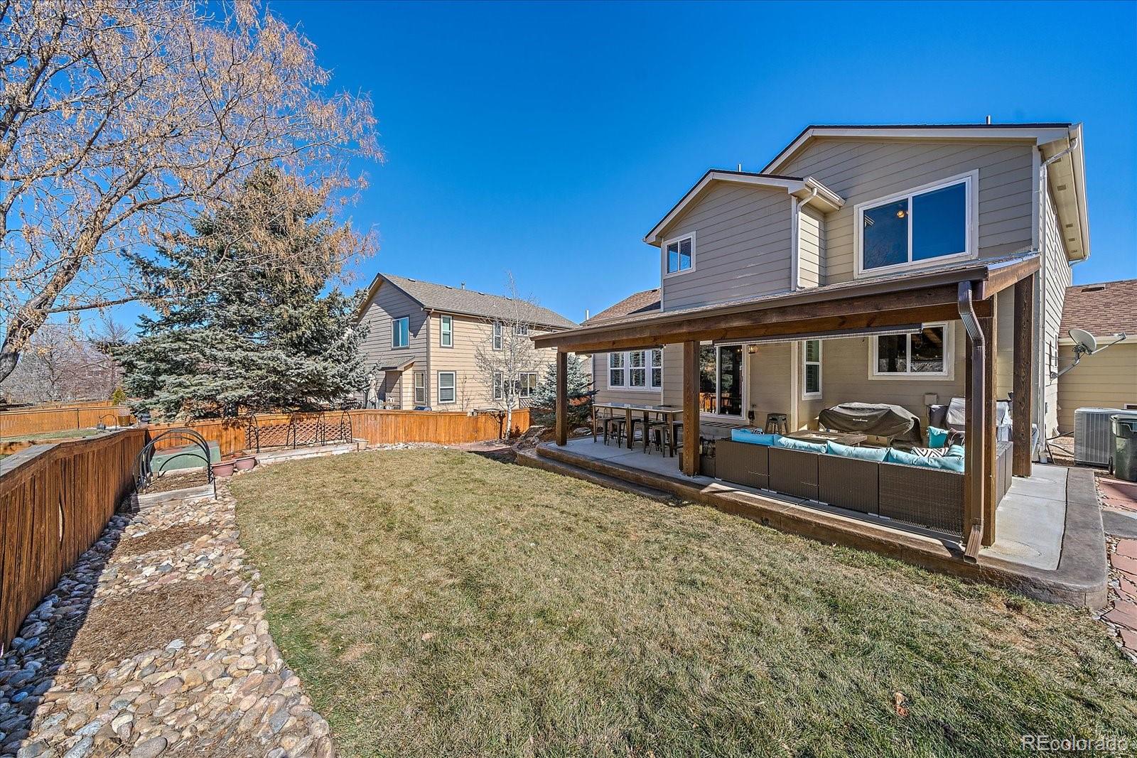 10239 Royal Eagle Street