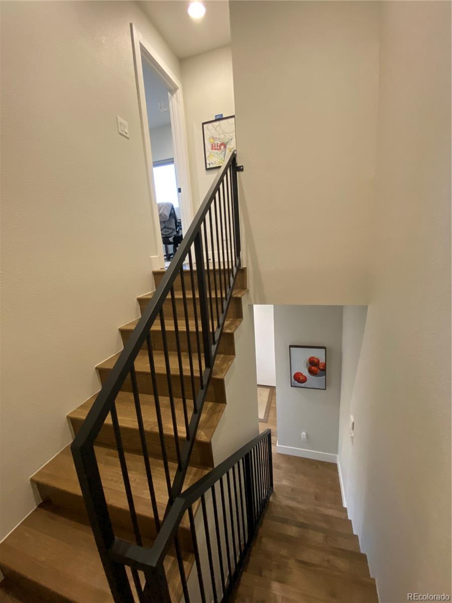 2466 S Delaware Street Unit: 4