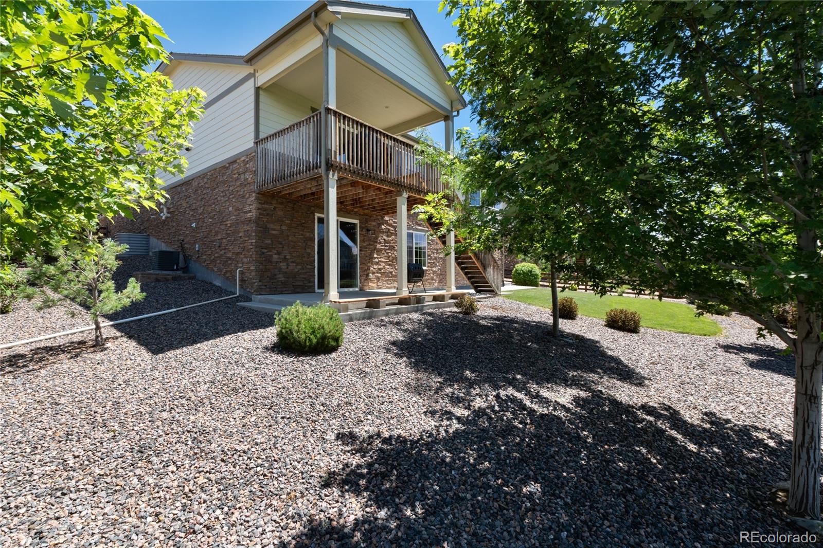 21952 E Layton Drive