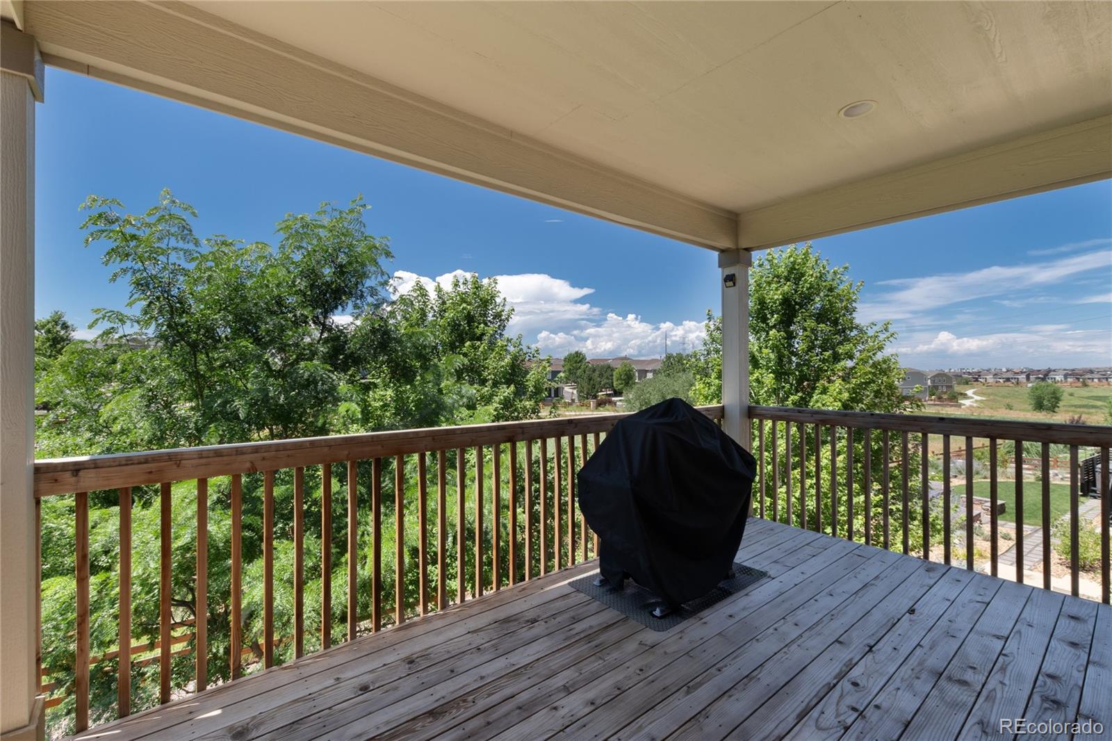 21952 E Layton Drive