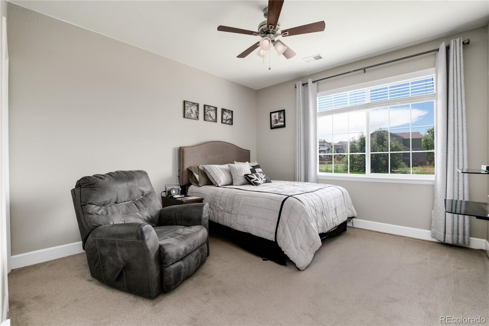 21952 E Layton Drive