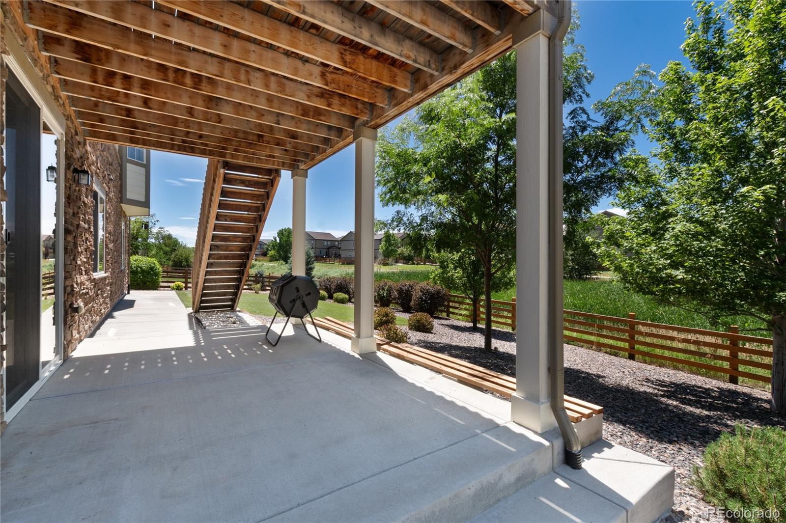 21952 E Layton Drive