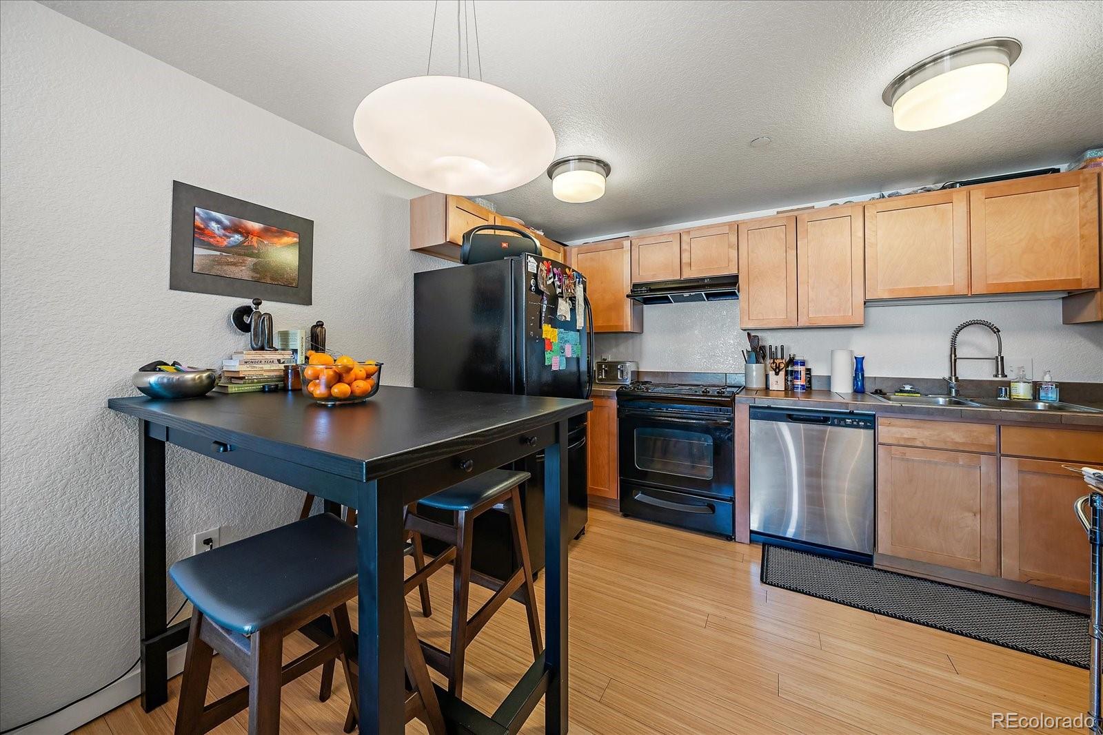 2850 E College Avenue Unit: 1