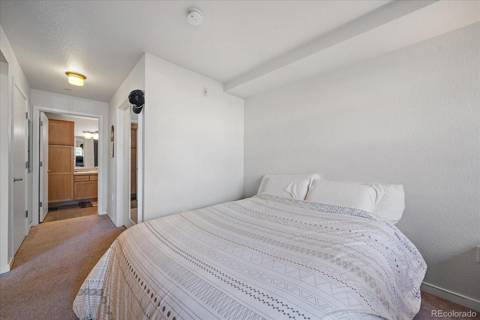 2850 E College Avenue Unit: 1