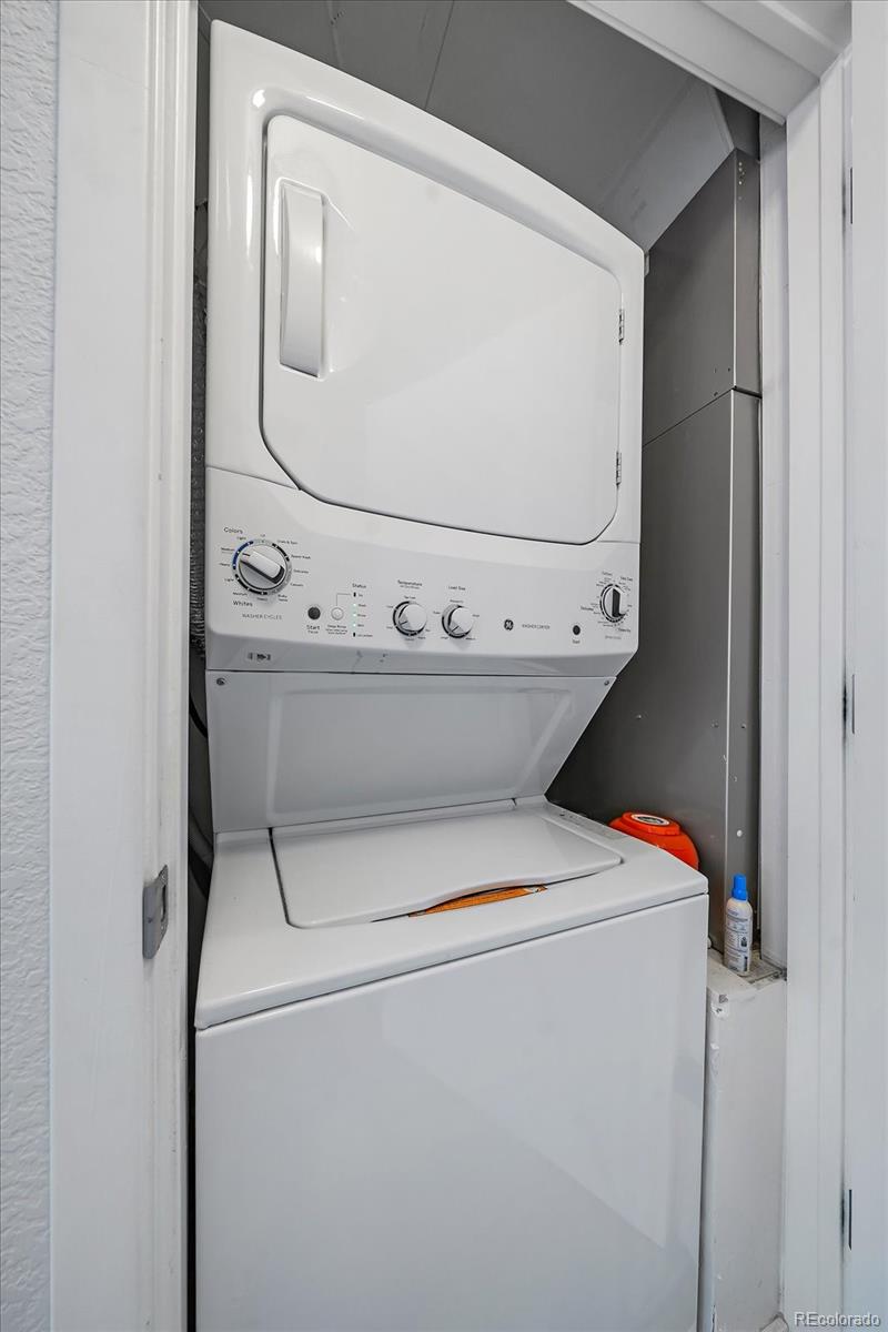 2850 E College Avenue Unit: 1