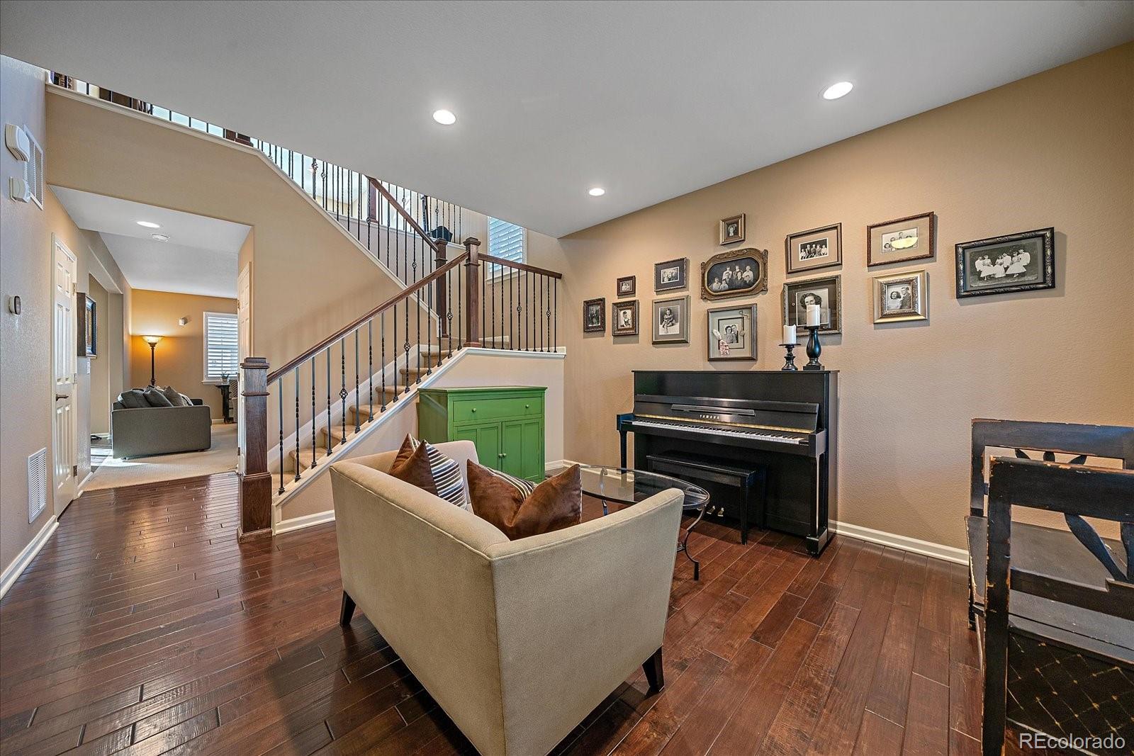 4545 S Monaco Street Unit: 324