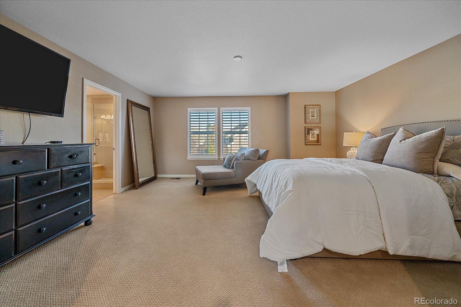 4545 S Monaco Street Unit: 324