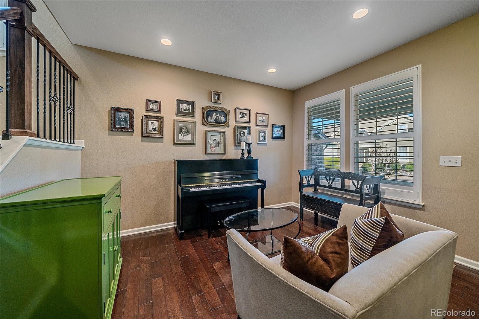 4545 S Monaco Street Unit: 324