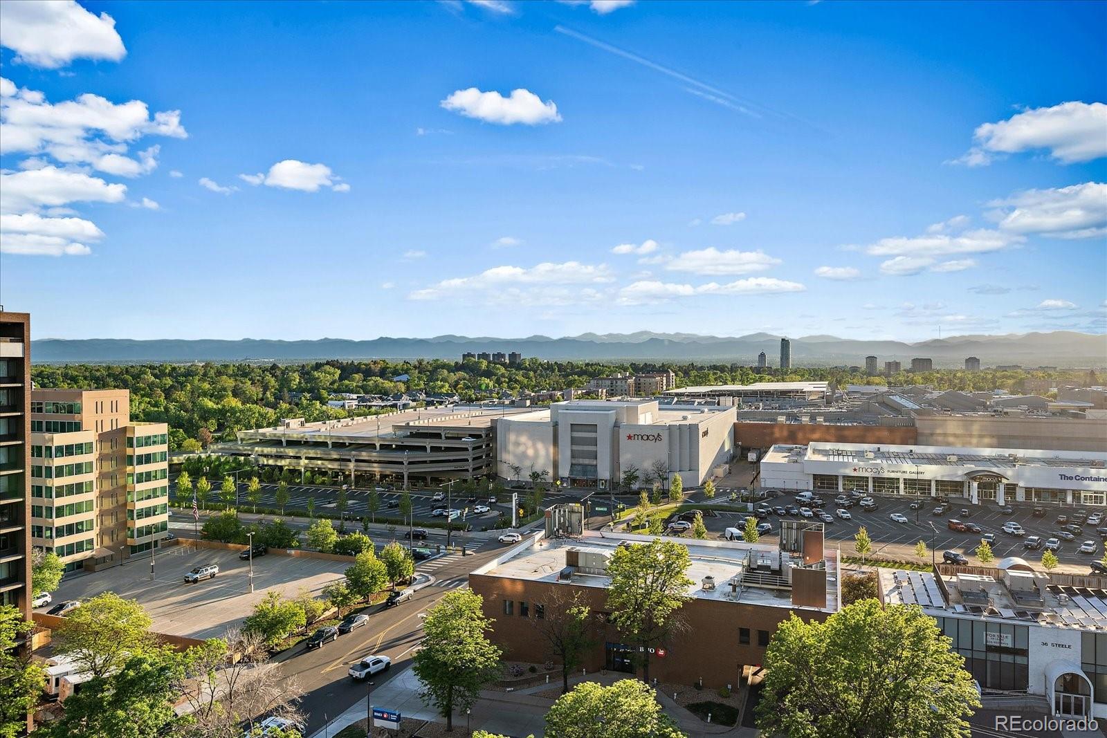 2 Adams Street Unit: 1402