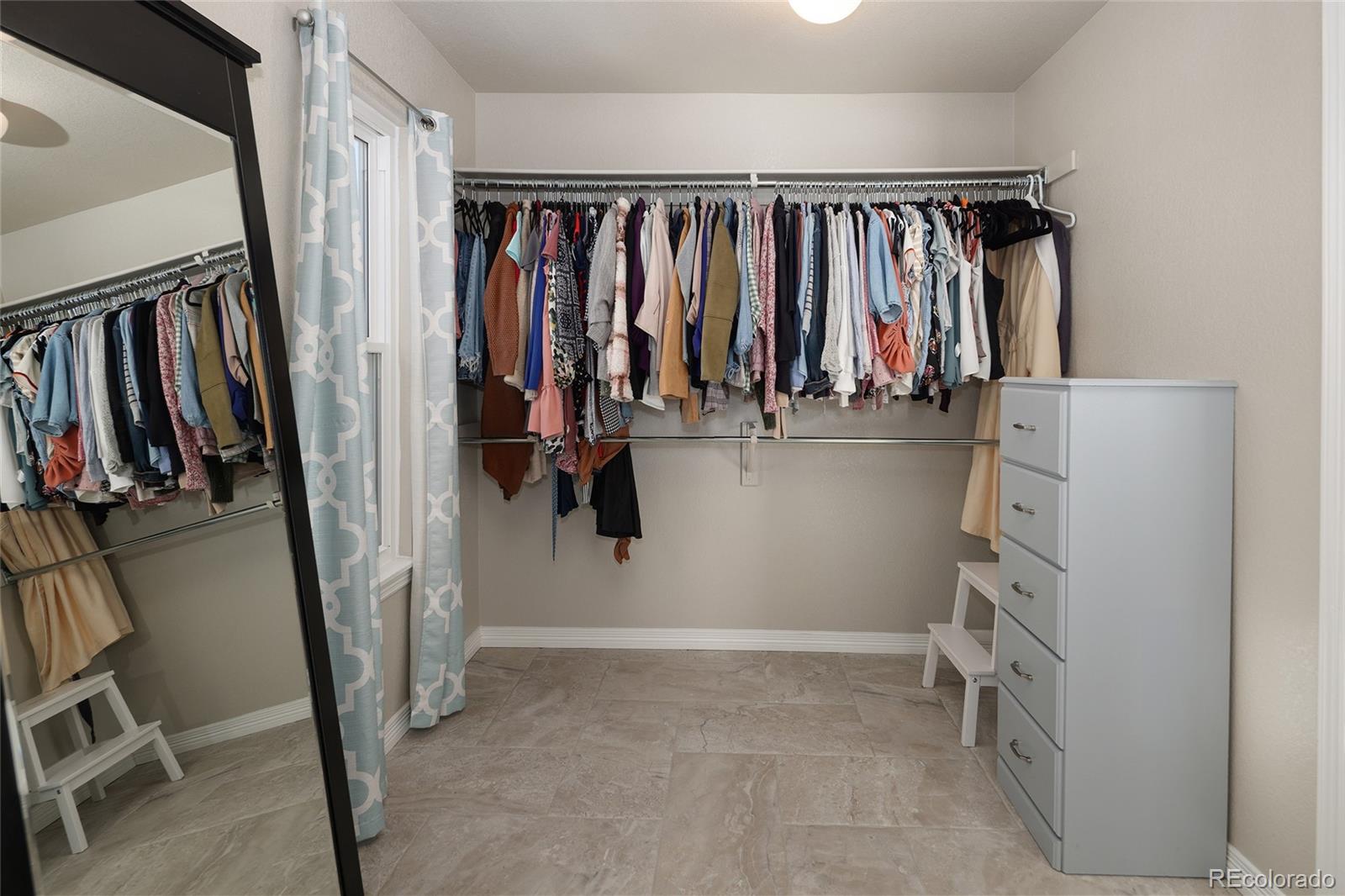 1027 Southbury Place