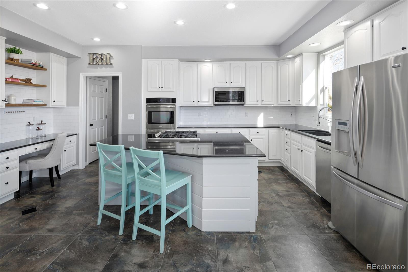 1027 Southbury Place