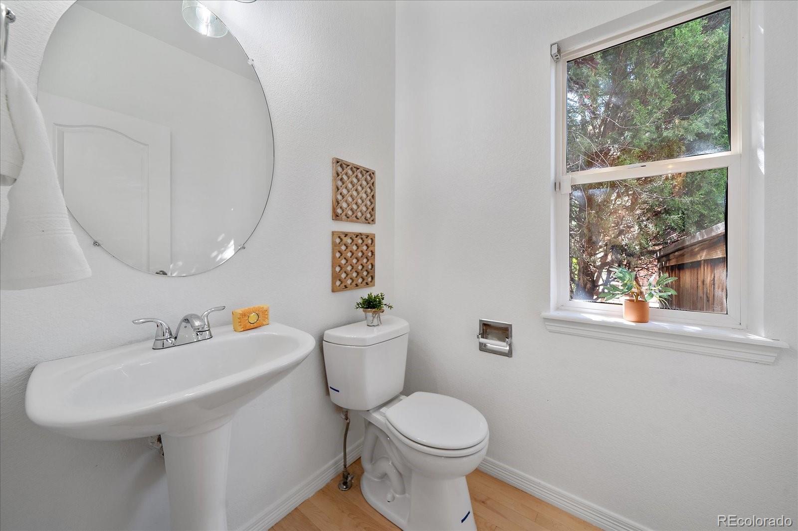 8126 E Fairmount Drive