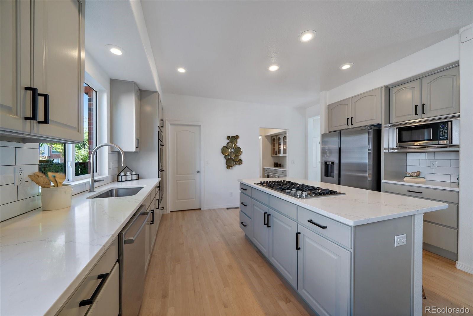 8126 E Fairmount Drive