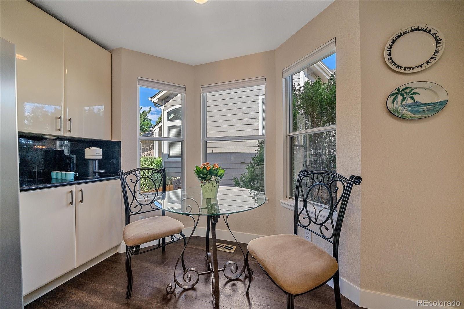 9346 W Coal Mine Avenue