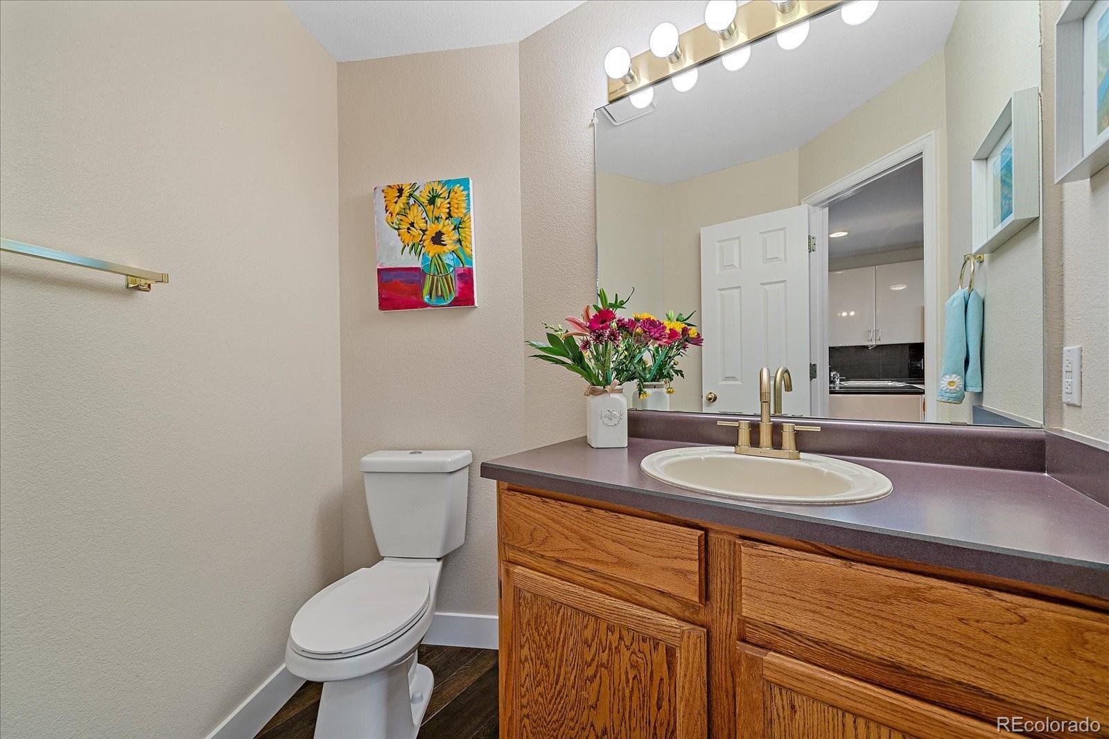 9346 W Coal Mine Avenue