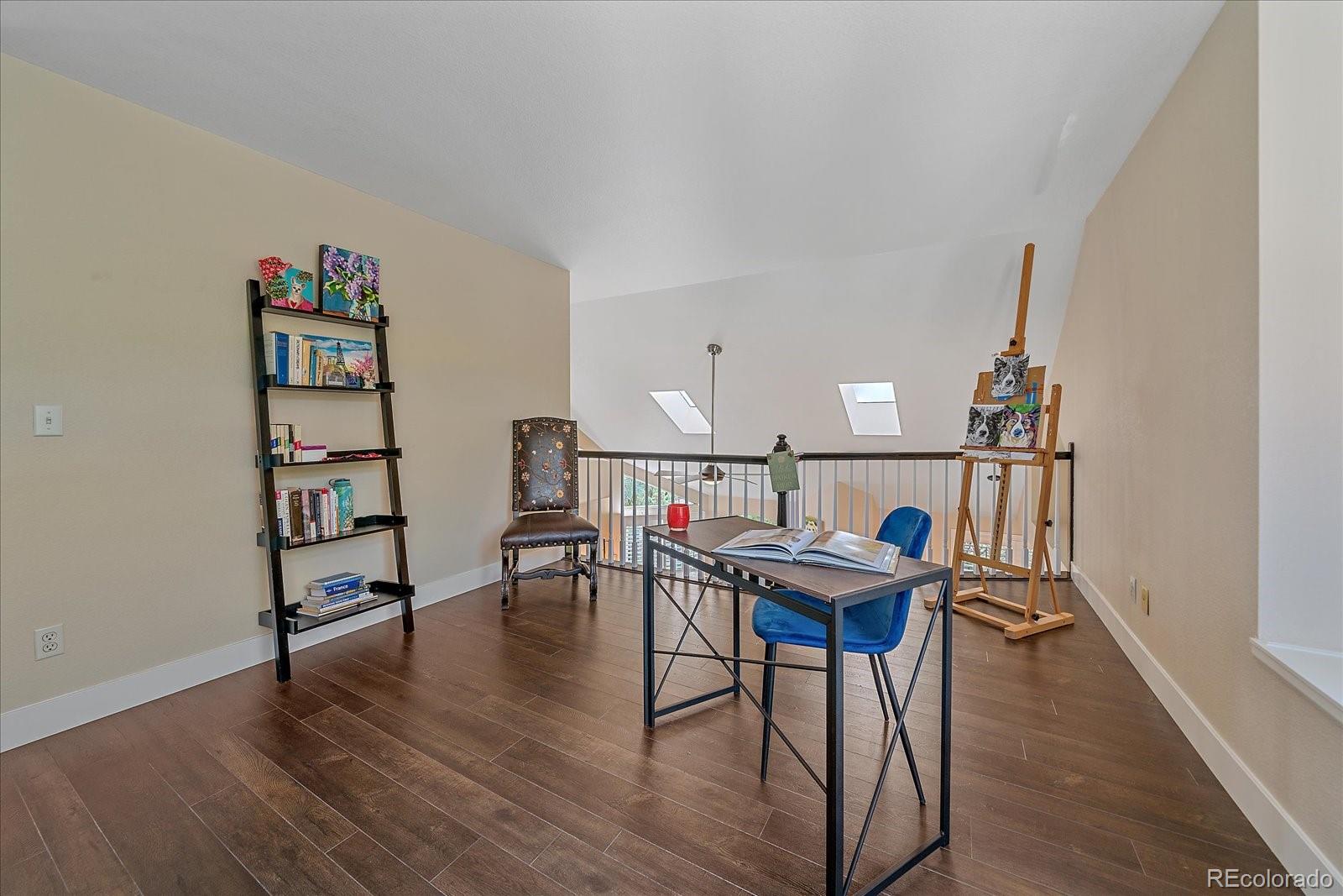 9346 W Coal Mine Avenue