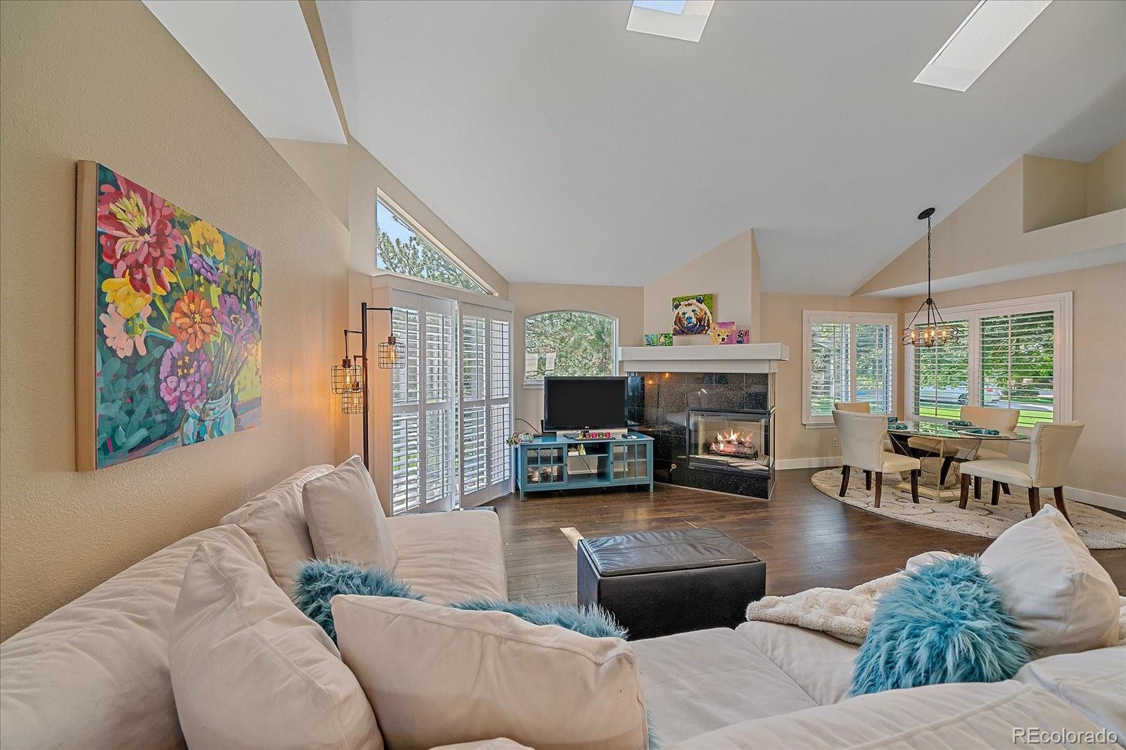 9346 W Coal Mine Avenue