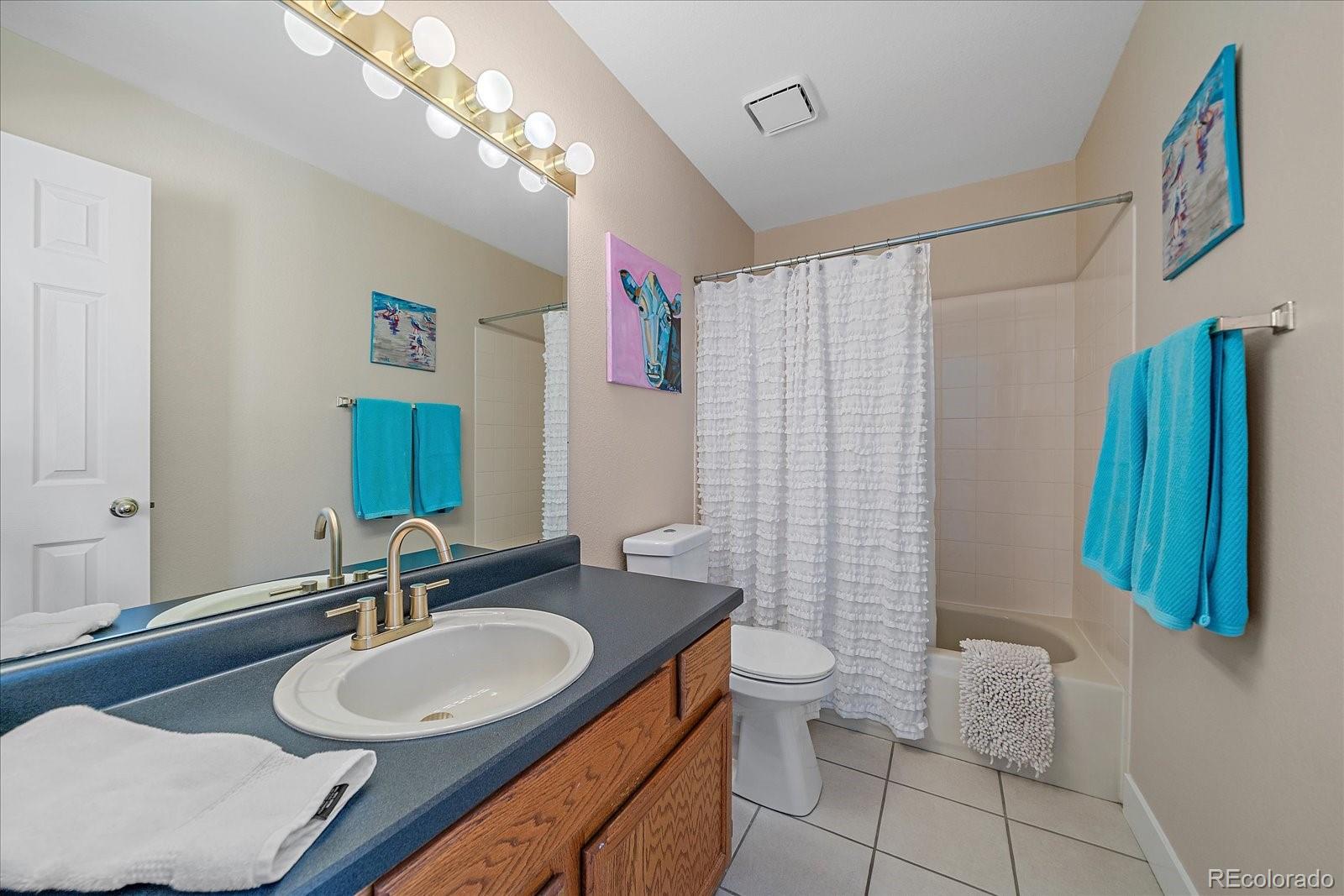 9346 W Coal Mine Avenue