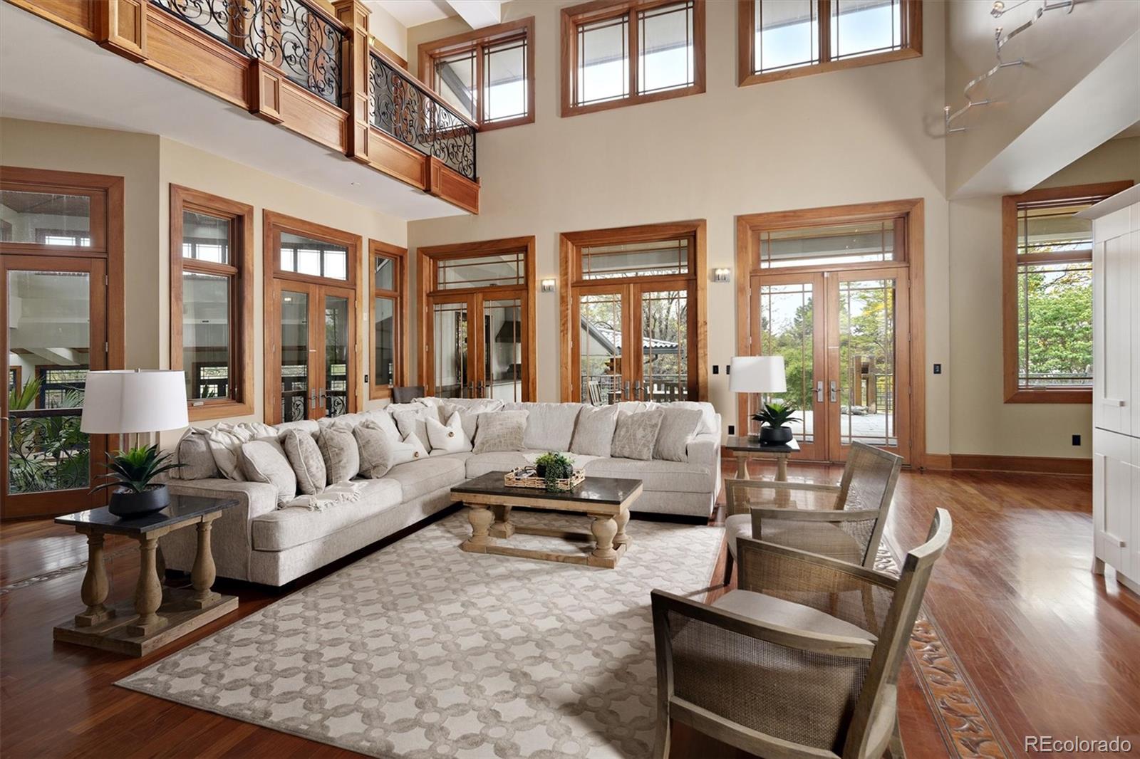 8532 Strawberry Lane