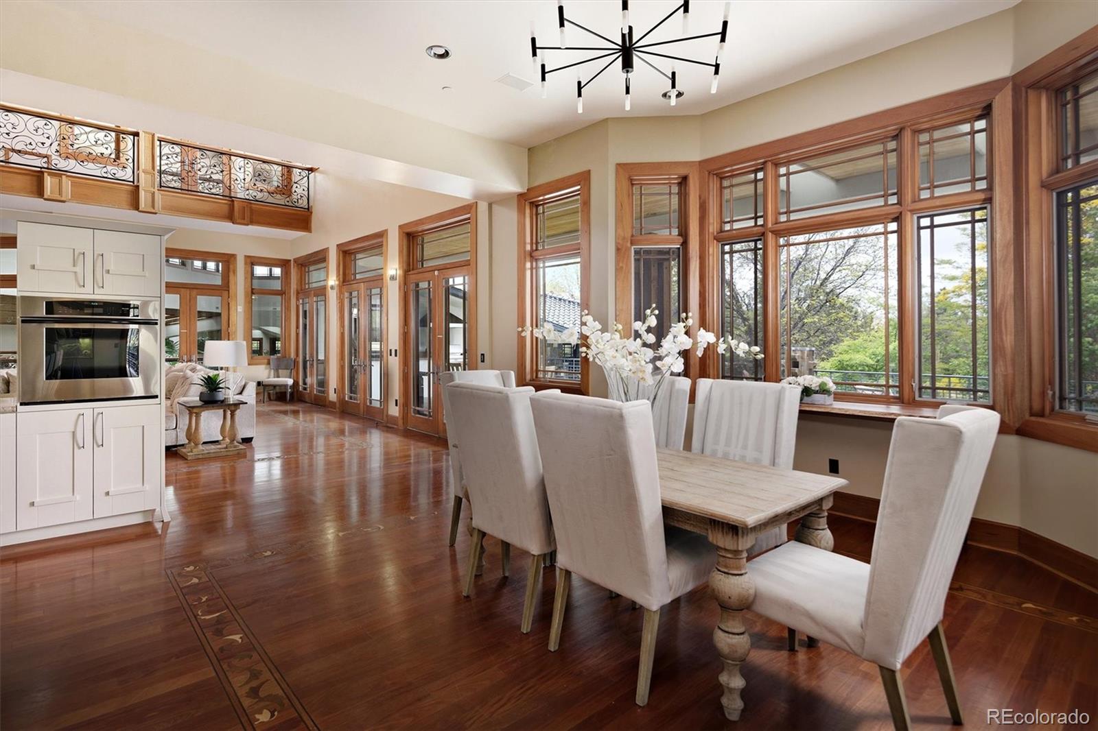 8532 Strawberry Lane