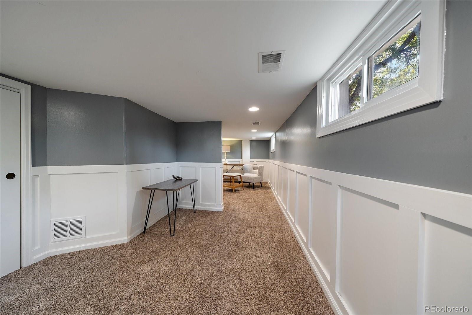 2121 S Humboldt Street