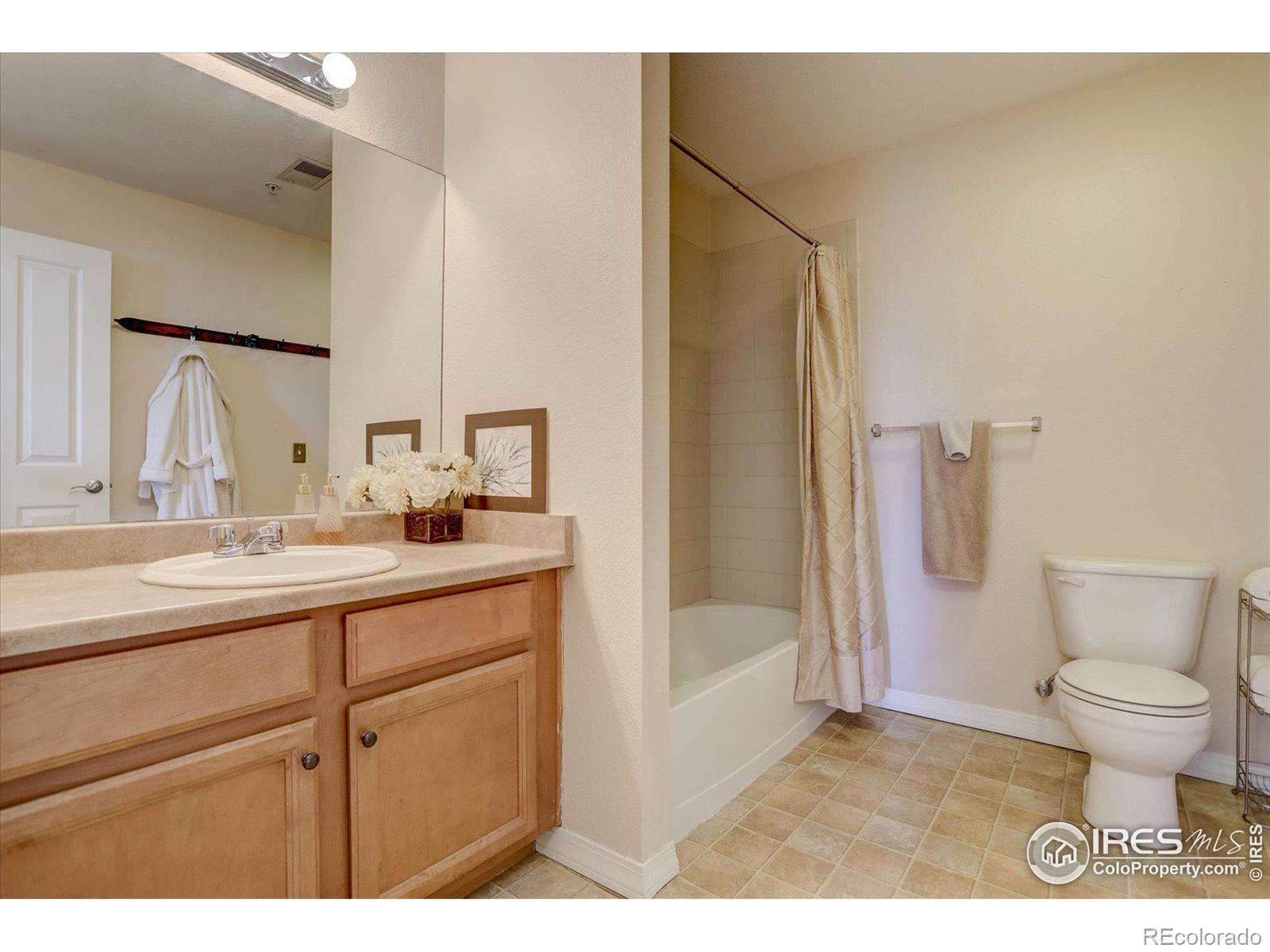 804 Summer Hawk Drive Unit: 1303