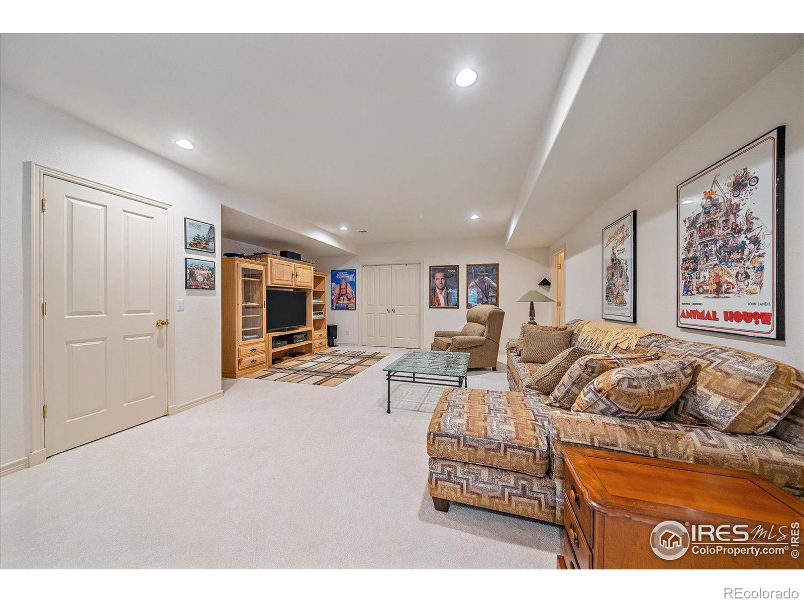 7493 Nuthatch Circle