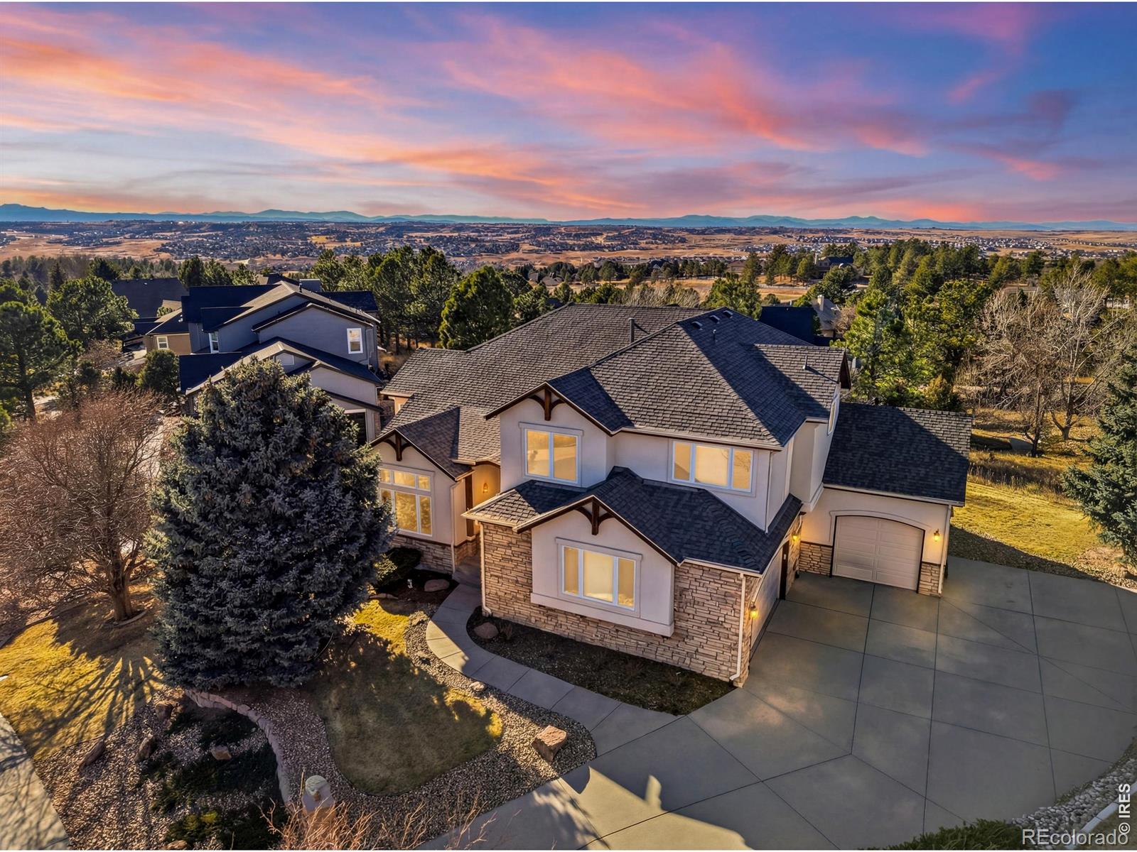 7493 Nuthatch Circle