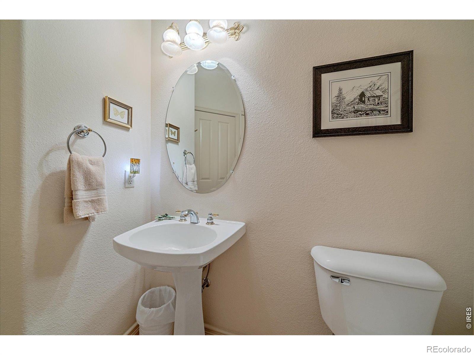 7493 Nuthatch Circle