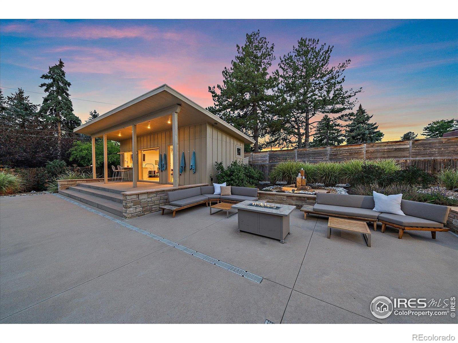 1930 S Newport Street