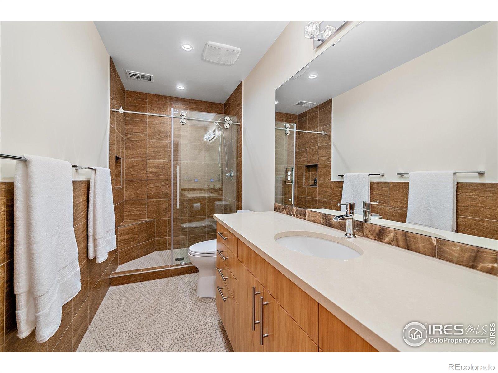 1930 S Newport Street