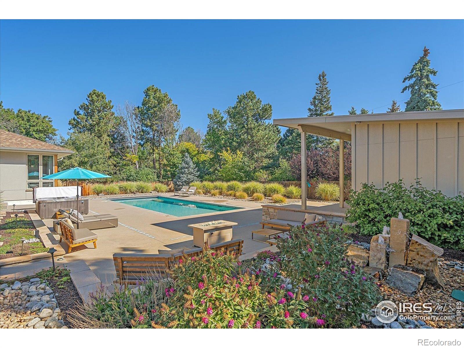 1930 S Newport Street