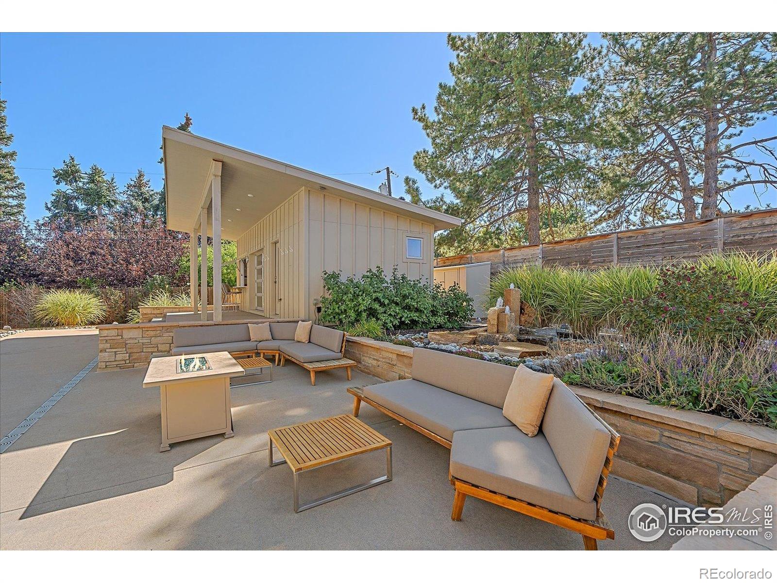 1930 S Newport Street