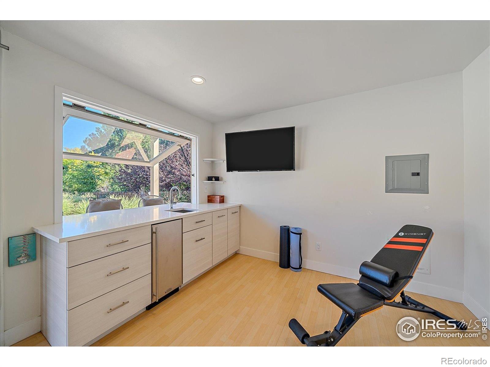 1930 S Newport Street