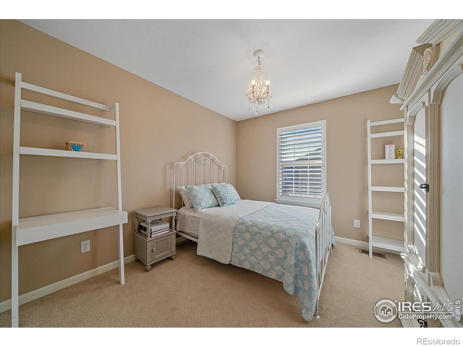 4545 S Monaco Street