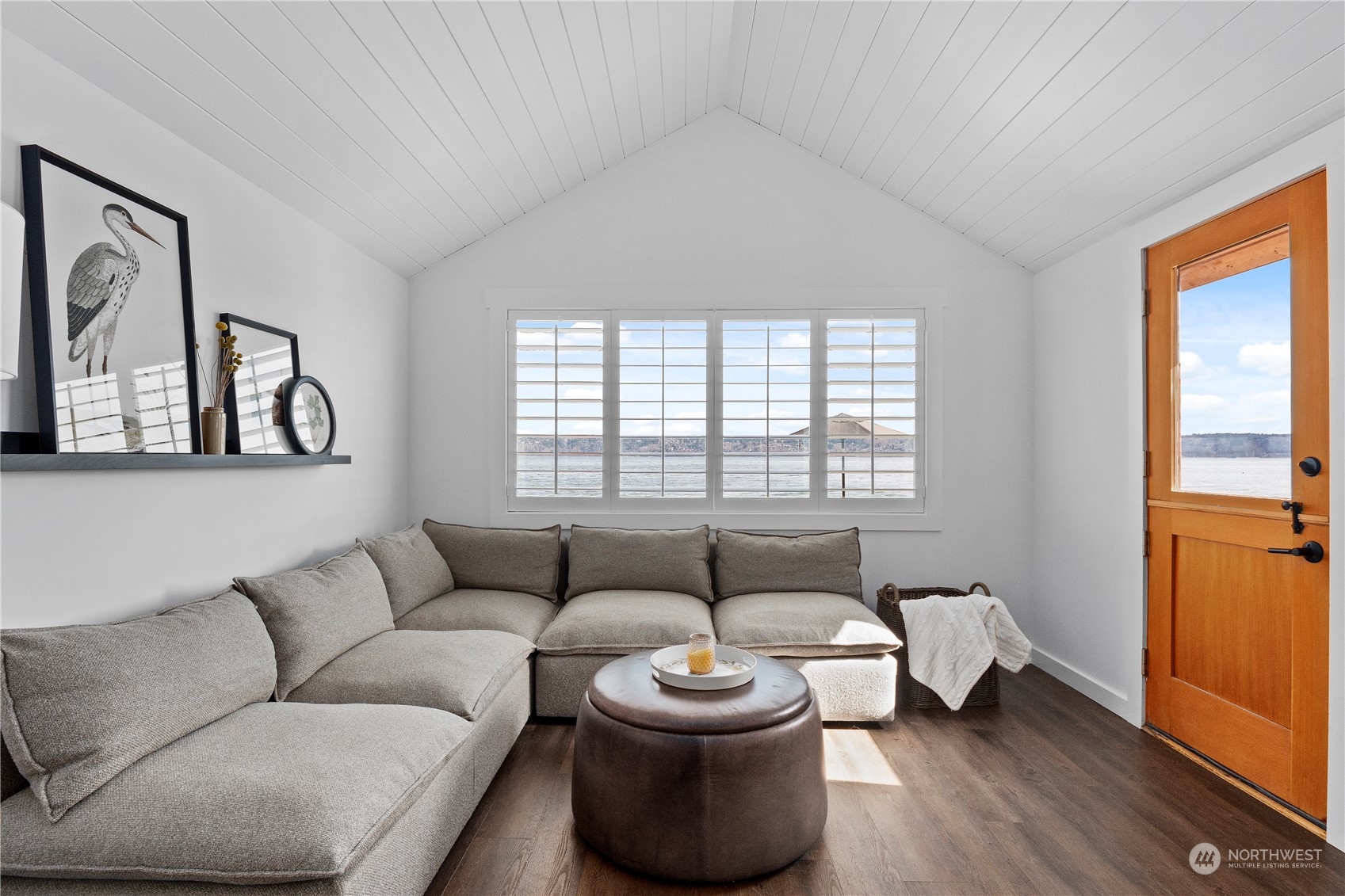 8003 Possession Beach Walk