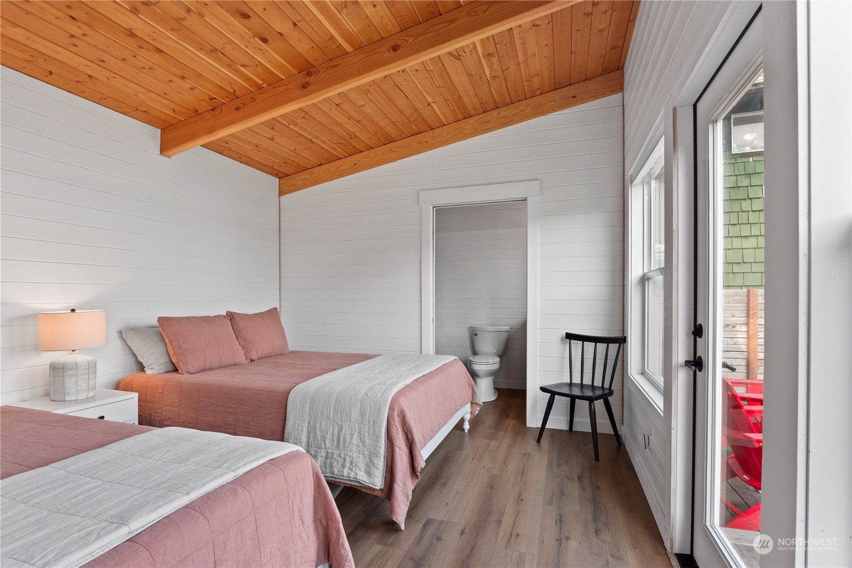 8003 Possession Beach Walk