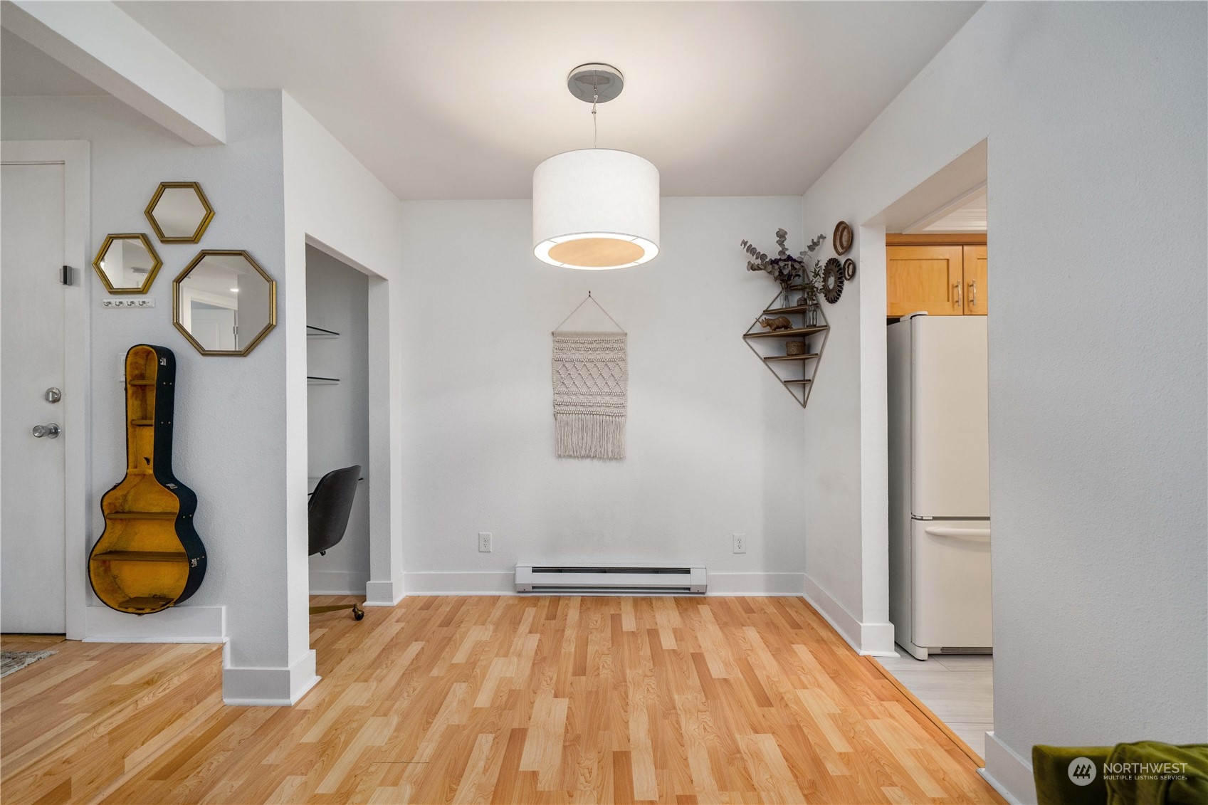 4737 W Lake Sammamish Parkway SE Unit: A302