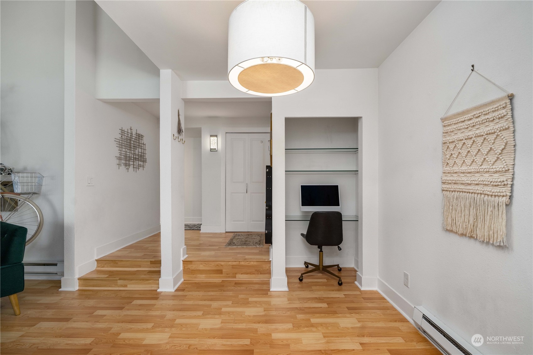 4737 W Lake Sammamish Parkway SE Unit: A302