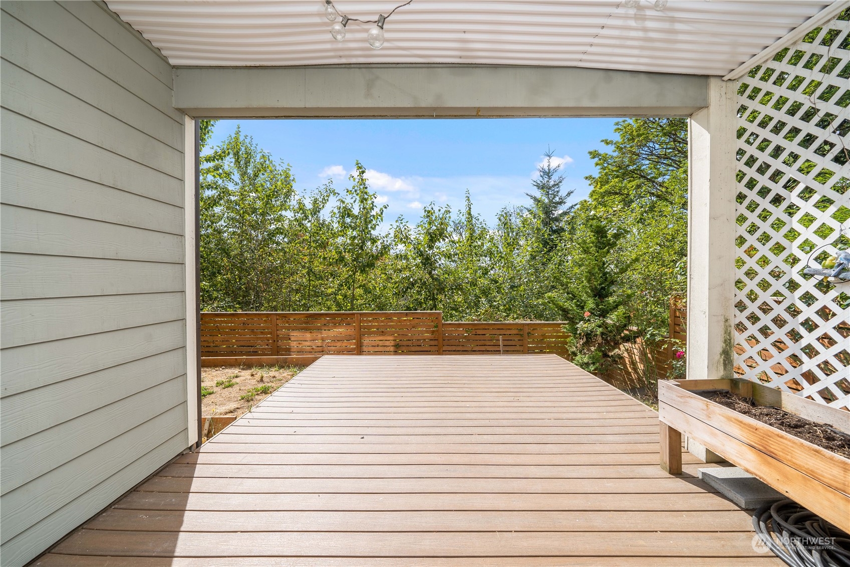 8332 31st. Street Ct E