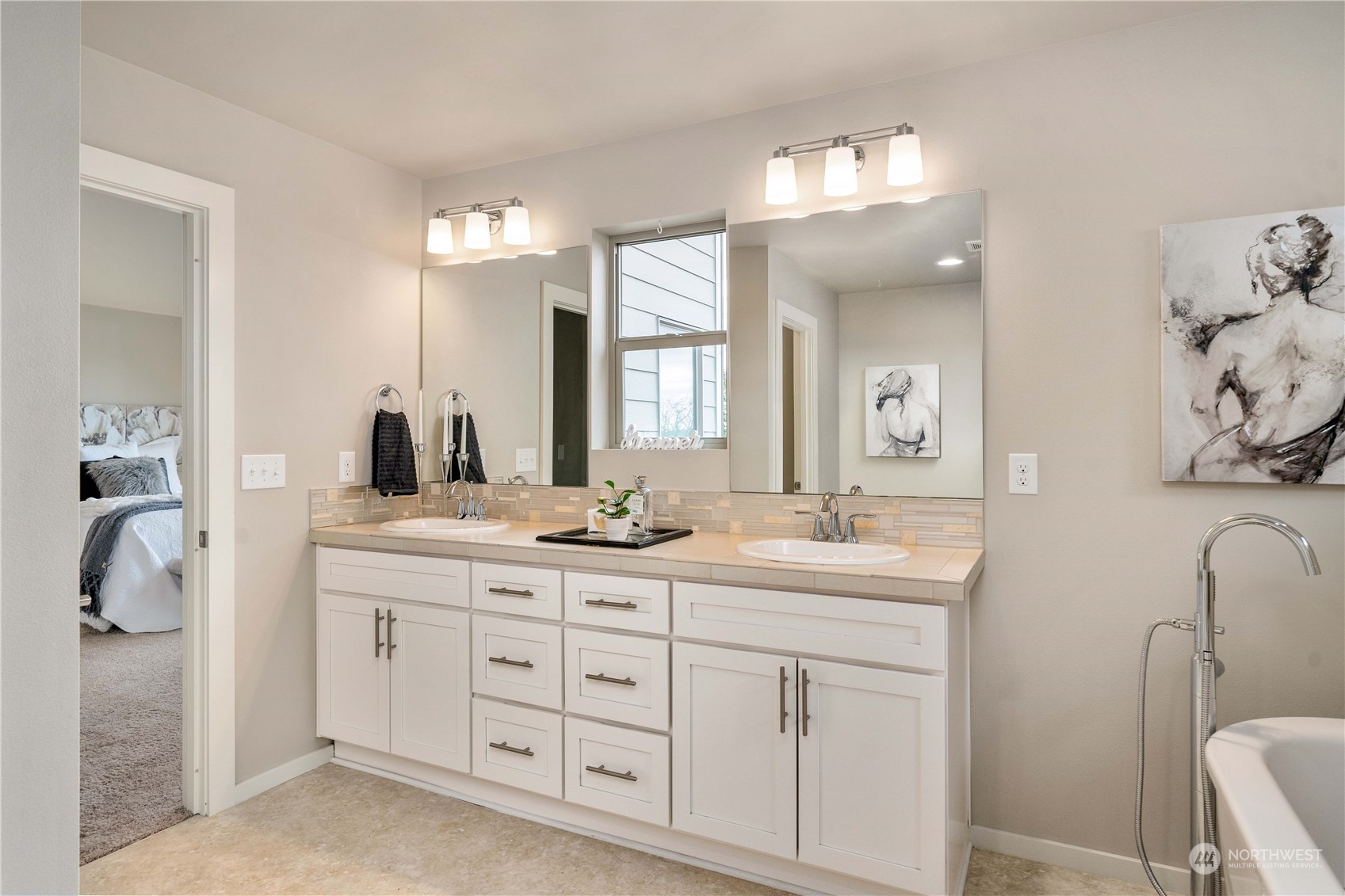 8332 31st. Street Ct E