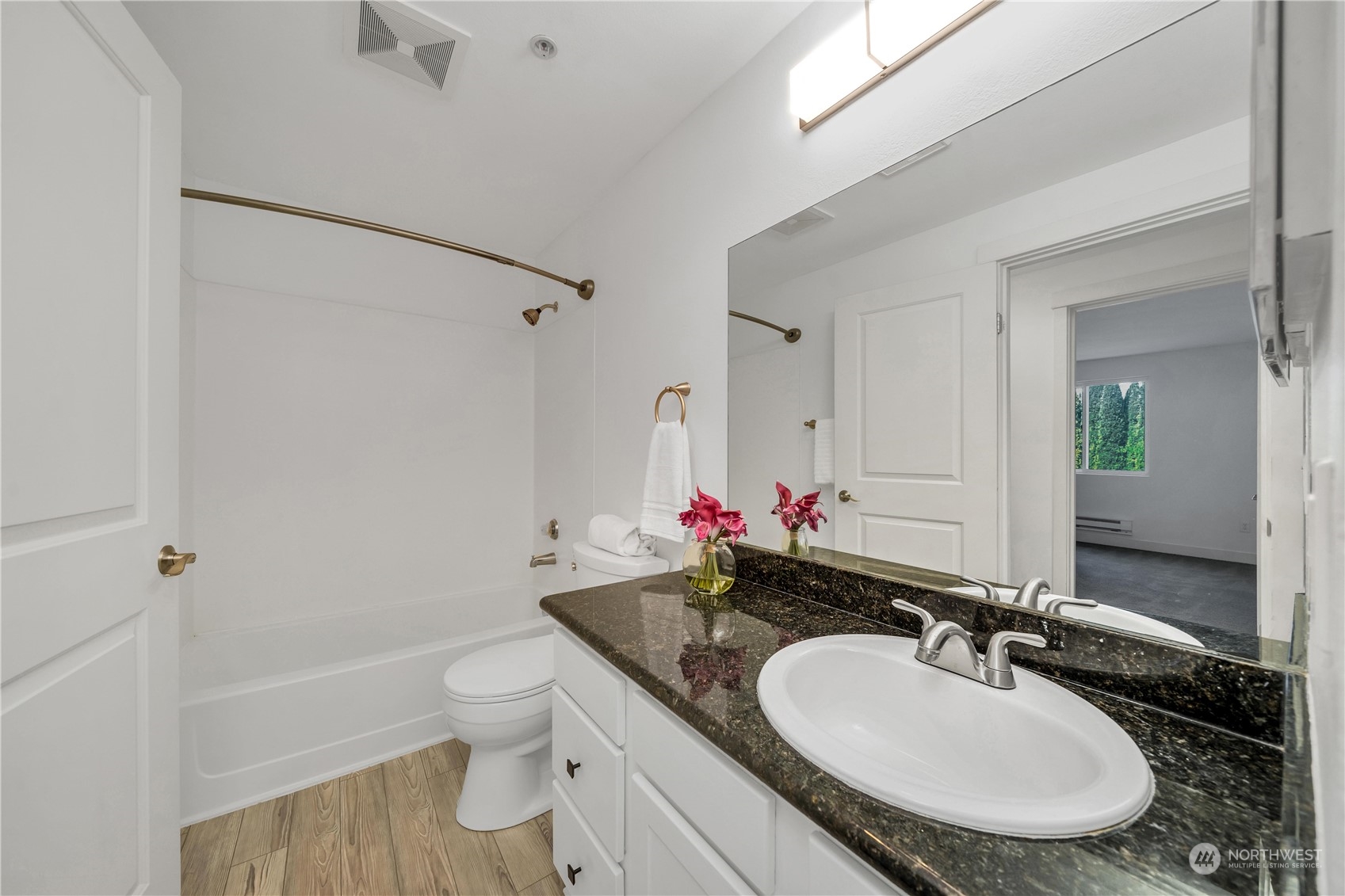 16517 Currie Road SE Unit: B209